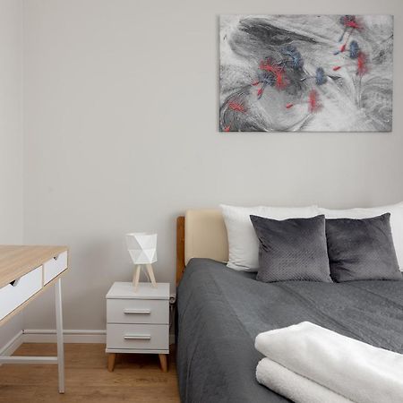 Wola Chic Silver Studio Варшава Экстерьер фото