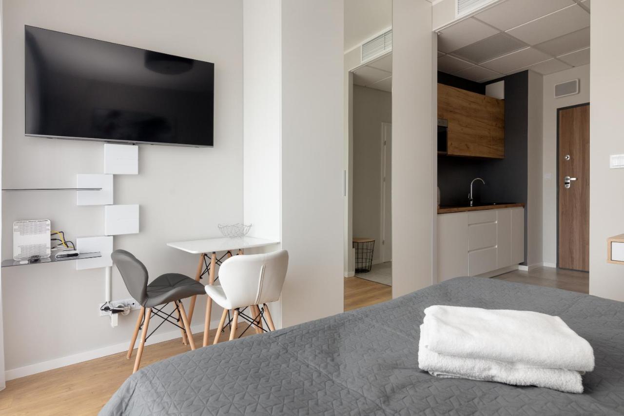 Wola Chic Silver Studio Варшава Экстерьер фото