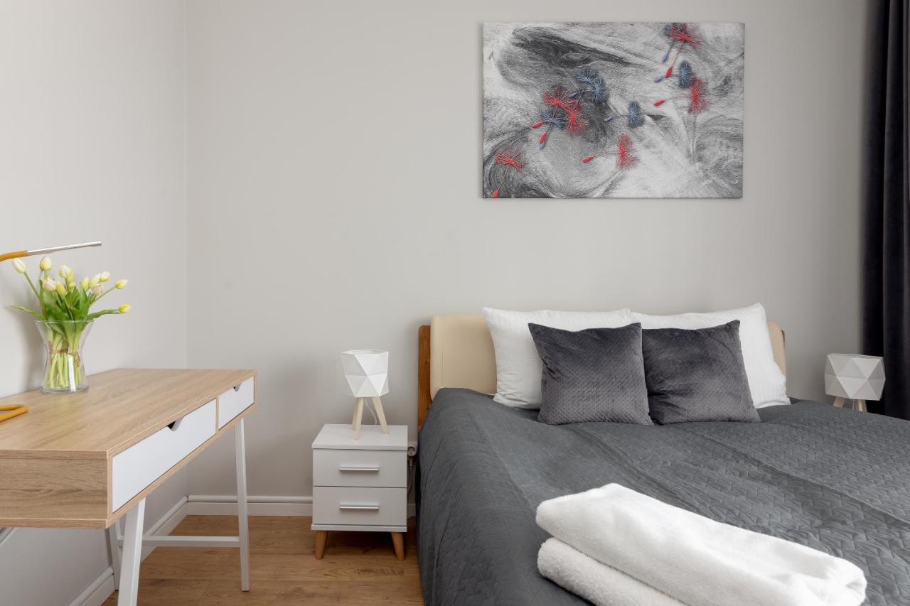 Wola Chic Silver Studio Варшава Экстерьер фото